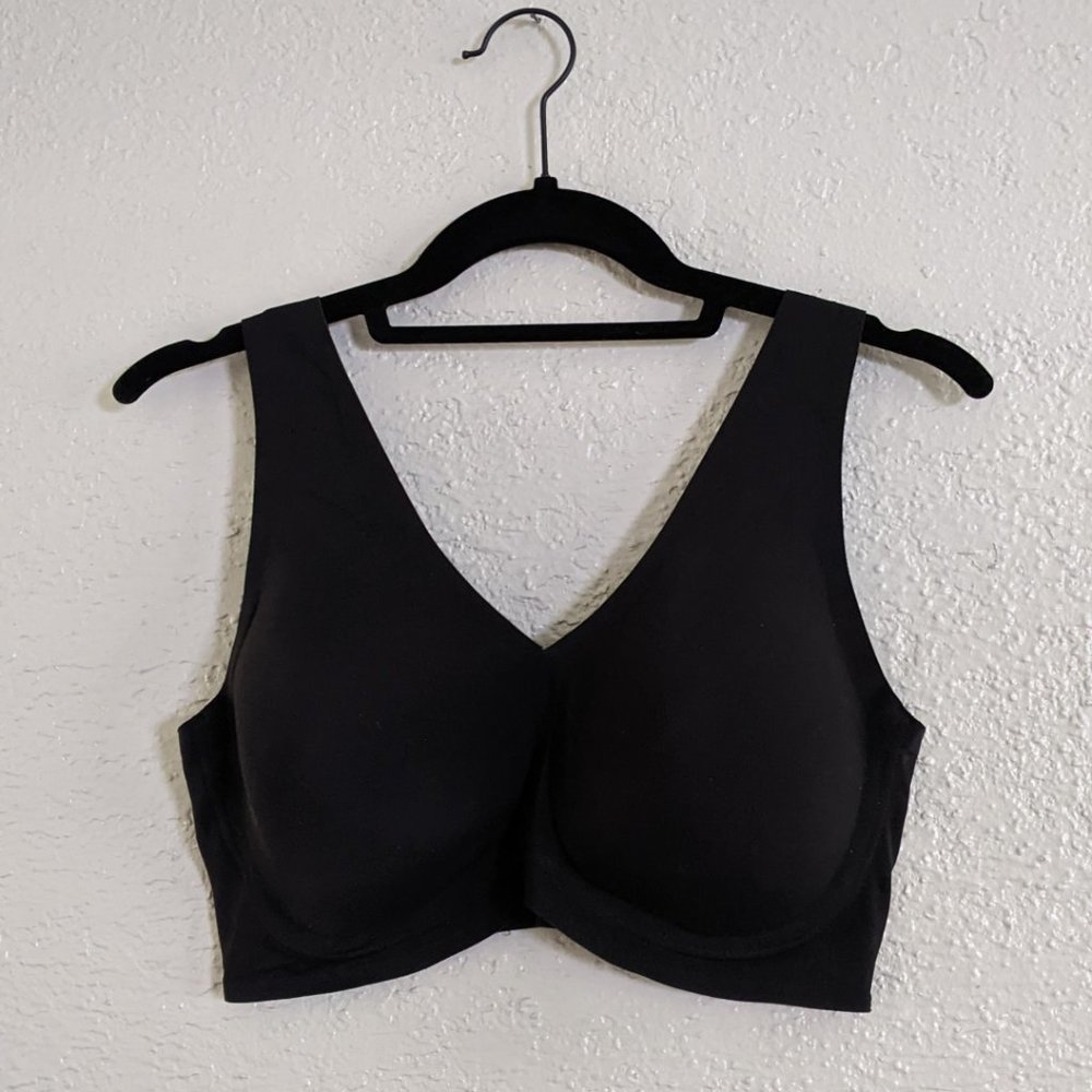True & Co Body Lift V Neck Bra Black L
